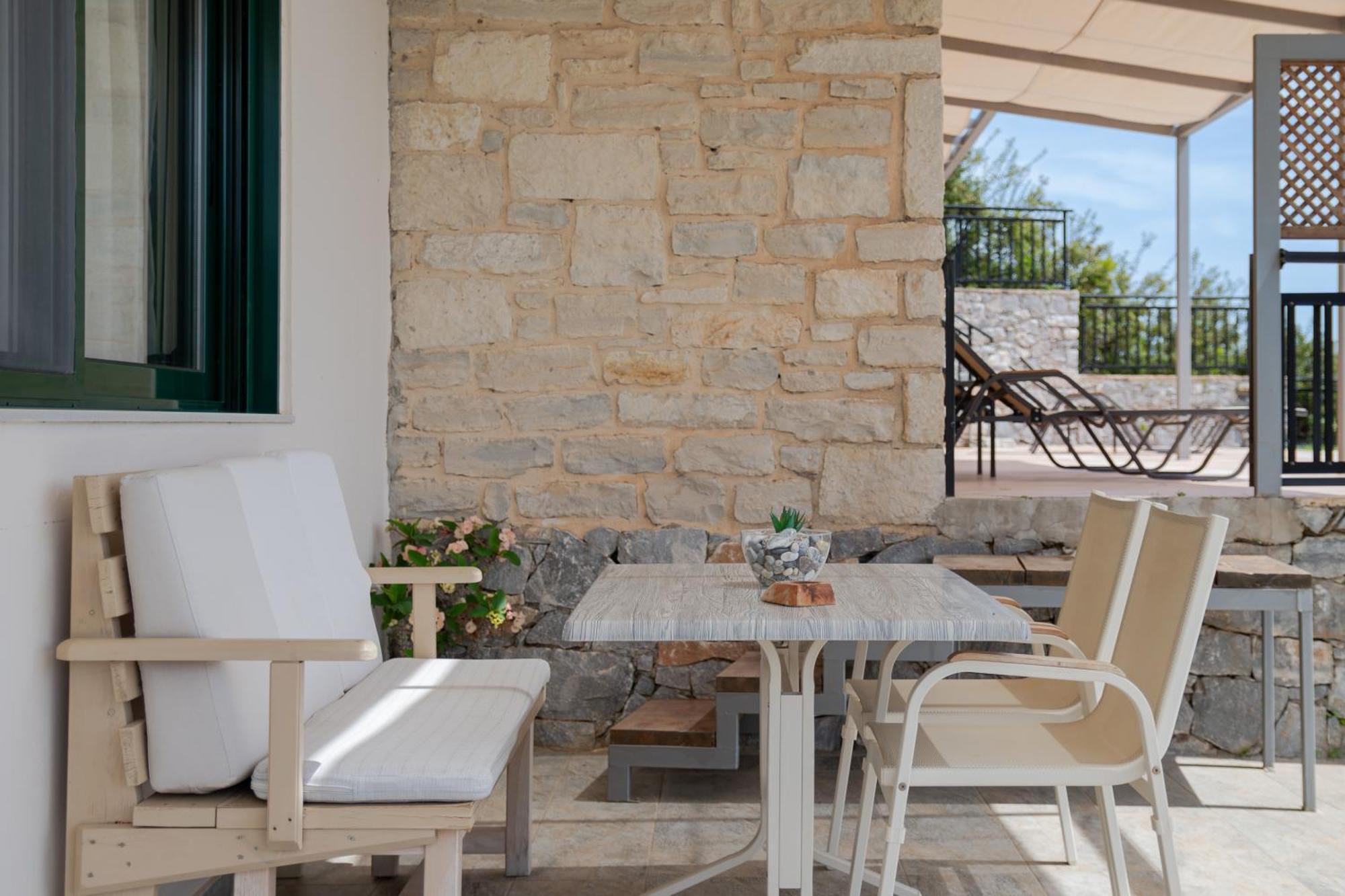 Vila Souda Bay Loggia Sellía Exteriér fotografie